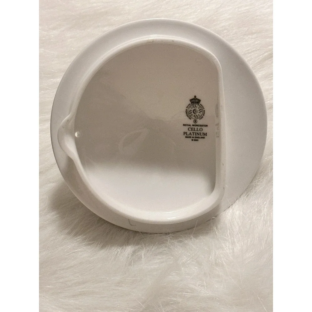 Royal Worcester Cello Platinum Collection Teapot Fine Bone China made in England